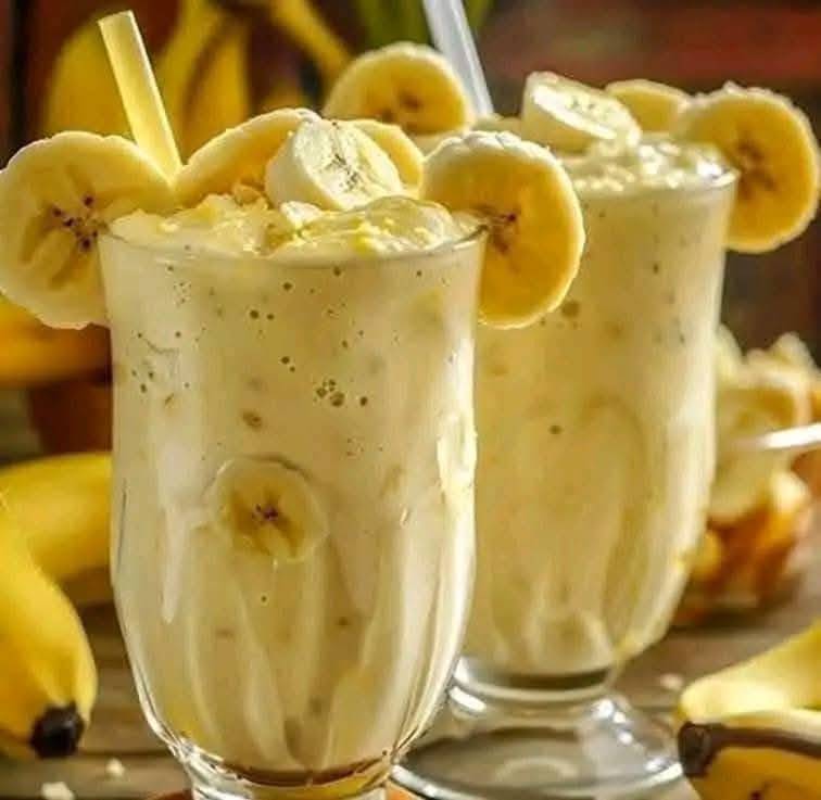 Pineapple and Banana Smoothie: A Family Favorite That Hits the Sweet Spot
