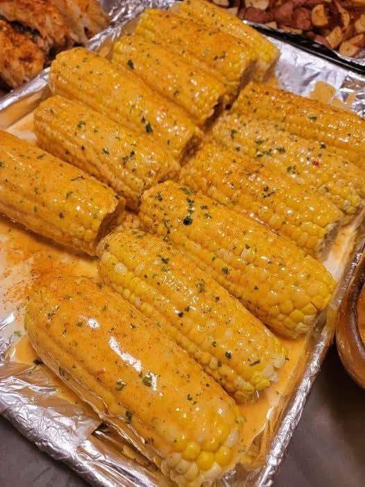 Mexican Street Corn: The Bold, Cheesy Bite That Stole My Summer
