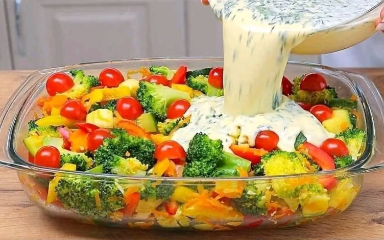 Baked Cheesy Vegetable Casserole