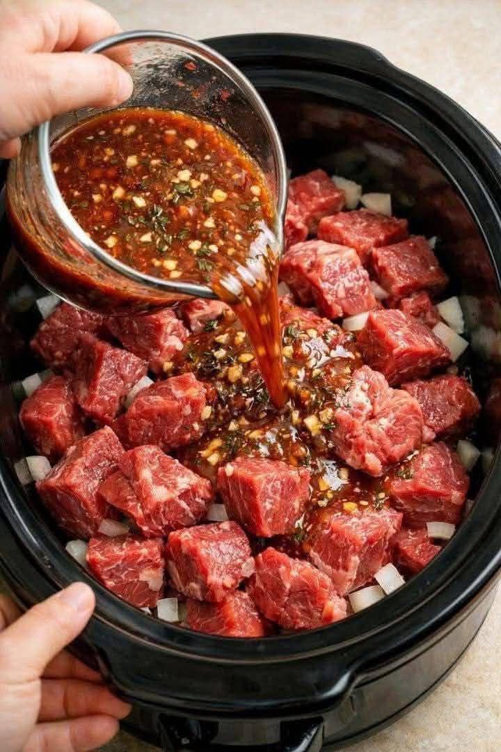 Slow Cooker 5-Ingredient Beef Stew with Chuck Roast and Potatoes