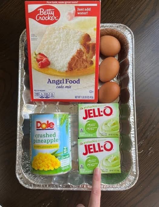 Pistachio Pineapple Angel Cake